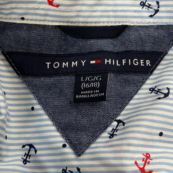Tommy Hilfiger Nautical anchor button down top boys size large 16/18 - Picture 5 of 5